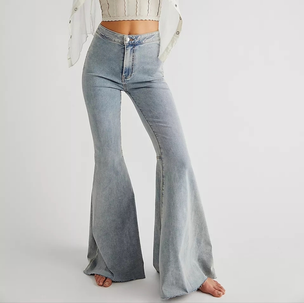 We The Free Just Float On Flare Jeans Women's Size 28